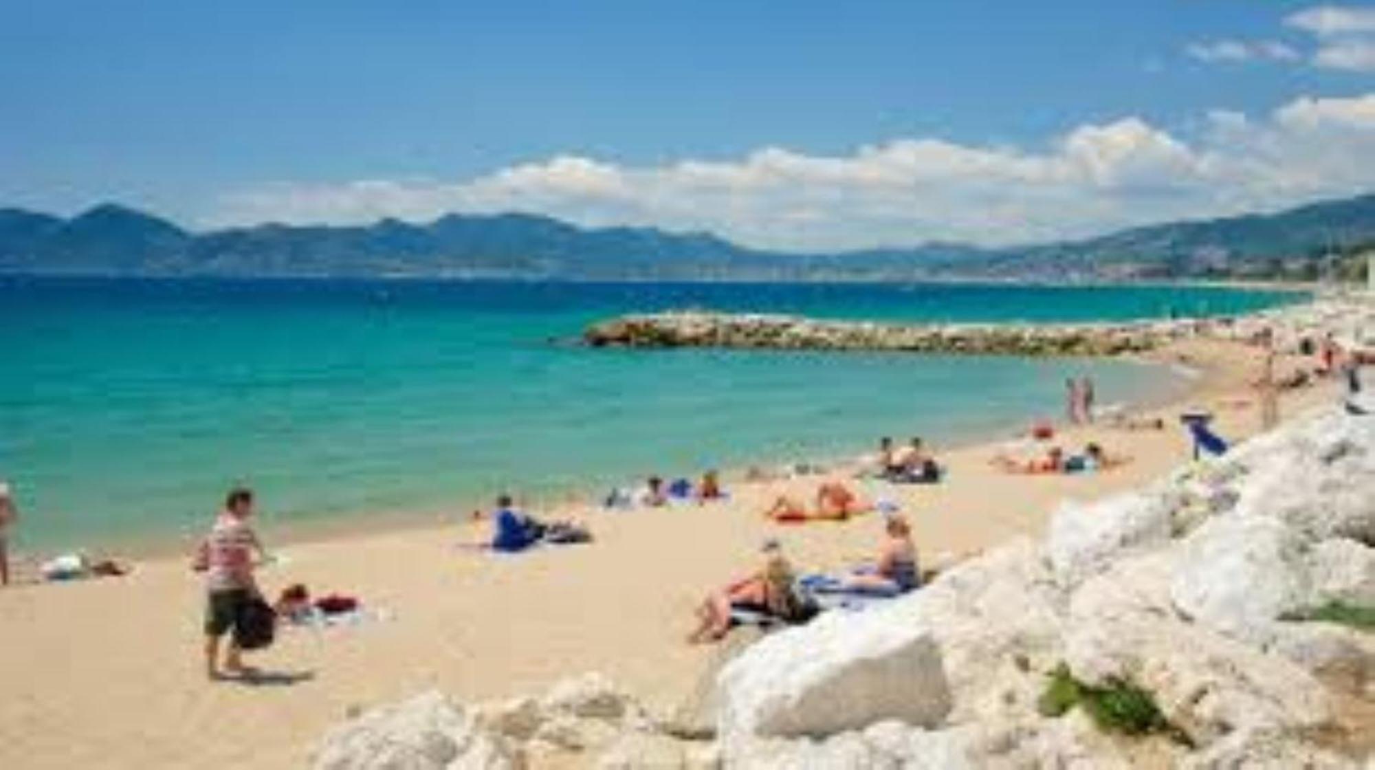 Le Castille - A Deux Pas Des Plages Cannes Luaran gambar